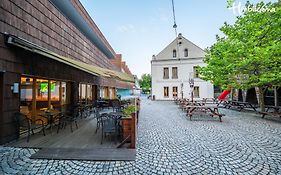 Restaurace a Pension Hřebíkárna